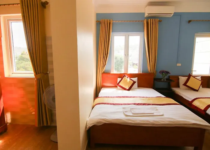 Blue Sea & Hotel Hạ Long