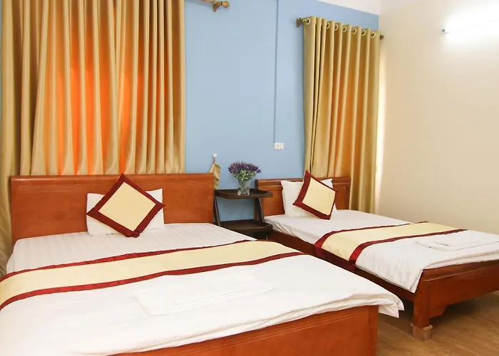 Blue Sea & Hotel Hạ Long